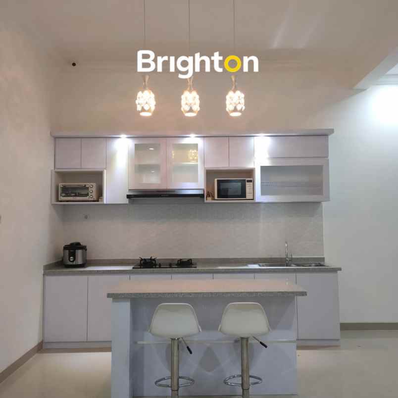 dijual rumah jln danau singkarak