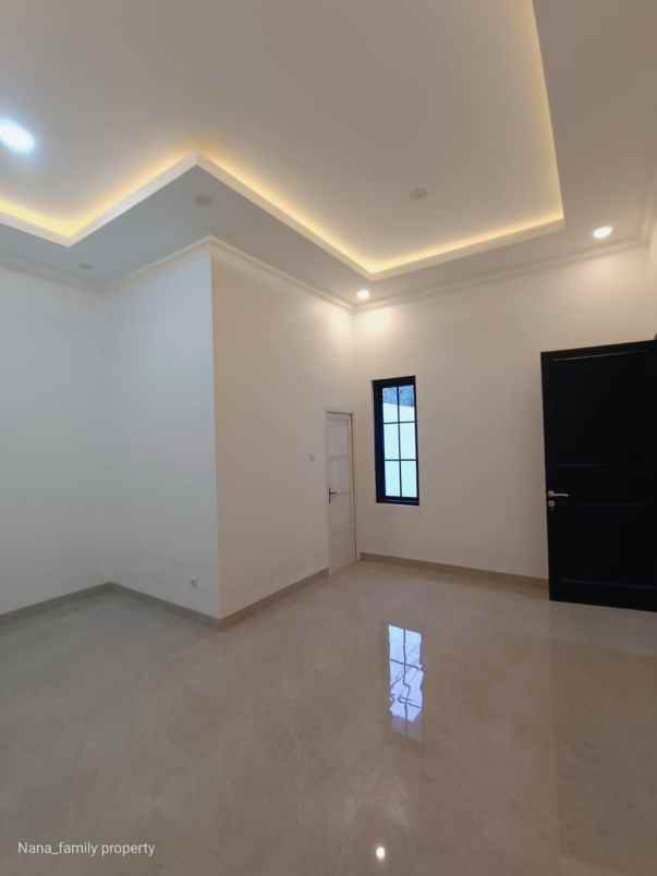 dijual rumah jln muchtar raya joglo