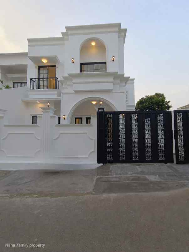 dijual rumah jln muchtar raya joglo