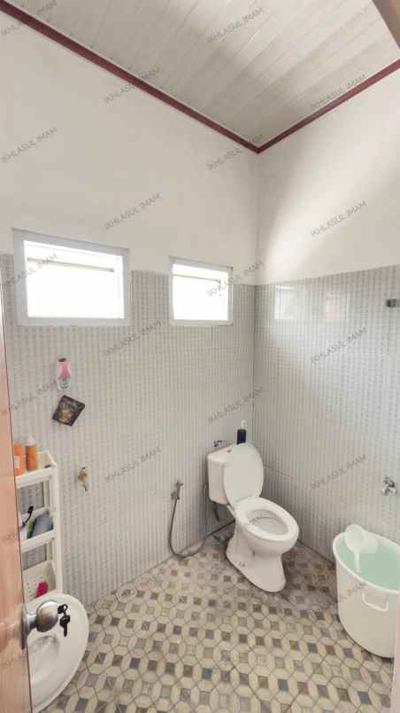 dijual rumah karang tengah