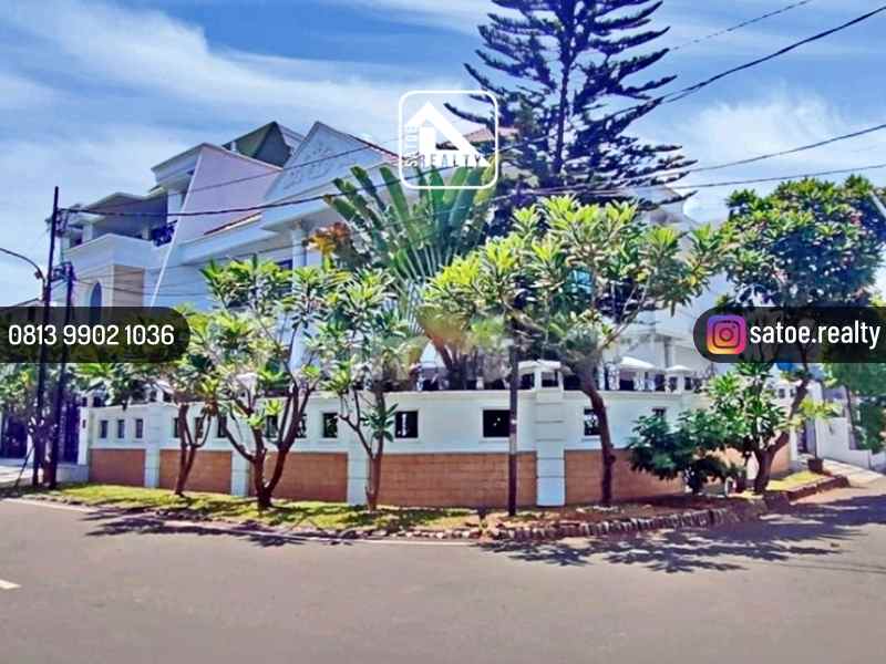 dijual rumah kayu putih pulogadung