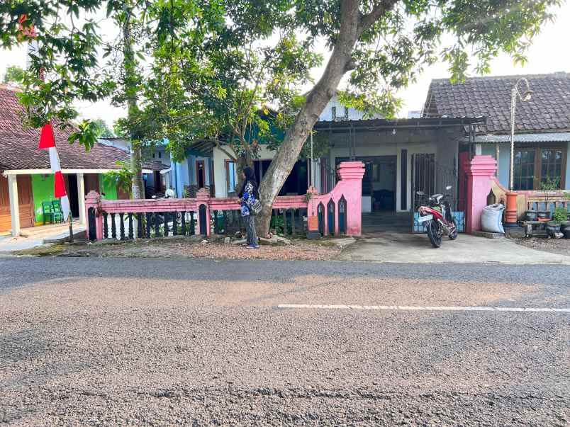 dijual rumah kedawung sragen