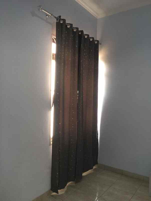 dijual rumah kel telajung kec cikarang