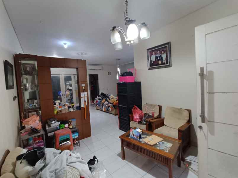 dijual rumah kelapa gading
