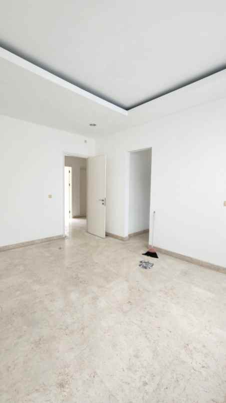 dijual rumah kemayoran