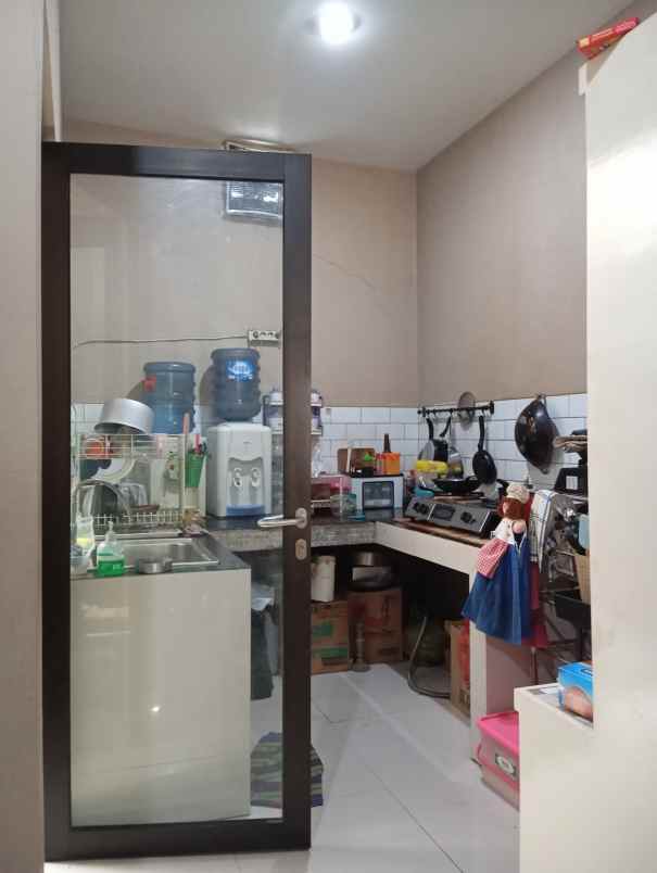 dijual rumah komp sariwangi city view