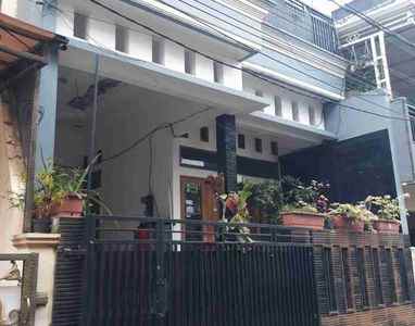 dijual rumah komplek abadi pondok bambu