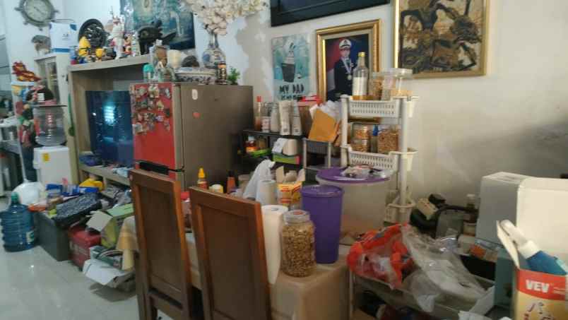 dijual rumah komplek eksklusif setra