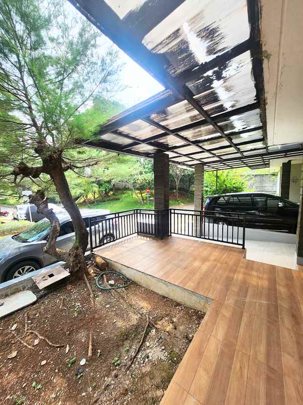 dijual rumah komplek emerald bintaro