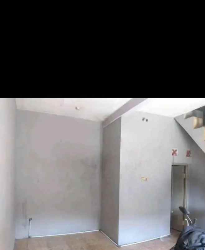 dijual rumah komplek margahayu kencana