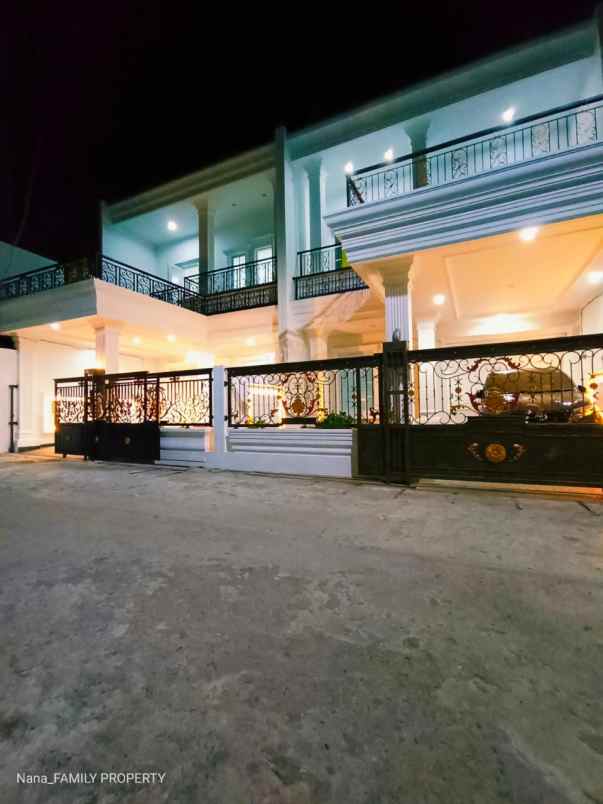 dijual rumah komplek meruya permai