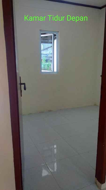 dijual rumah komplek pondok kacang prima
