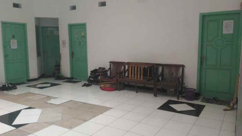 dijual rumah kost an 26 pintu di pusat kota bandung