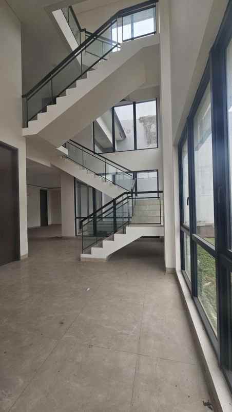 dijual rumah kota wisata