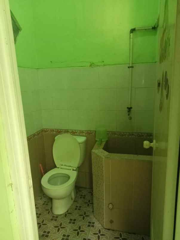 dijual rumah kutisari