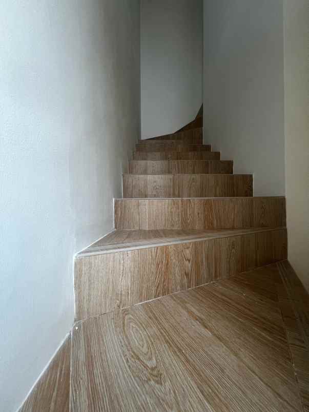 dijual rumah lippo karawaci