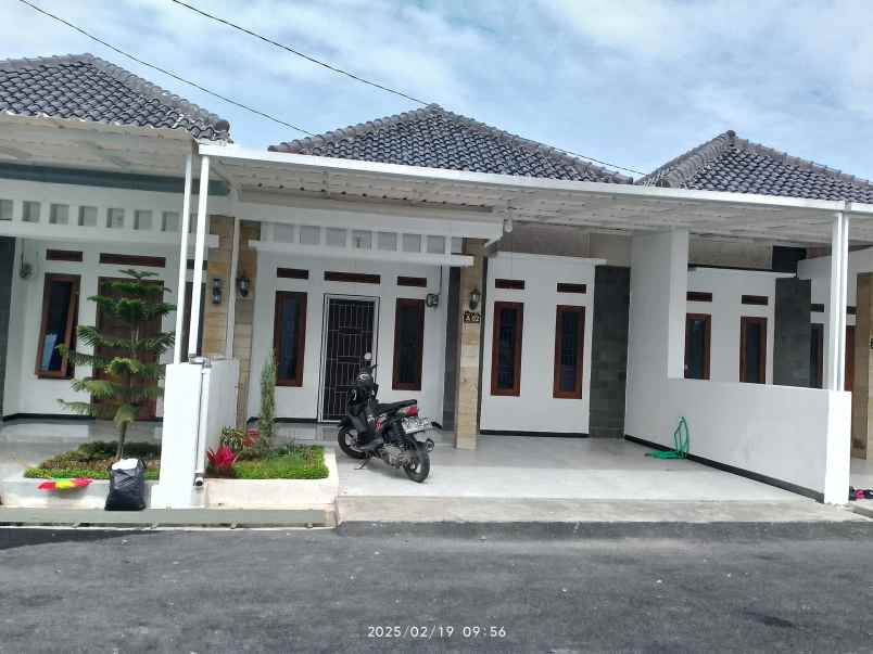 dijual rumah lokasi di jl pajagalan