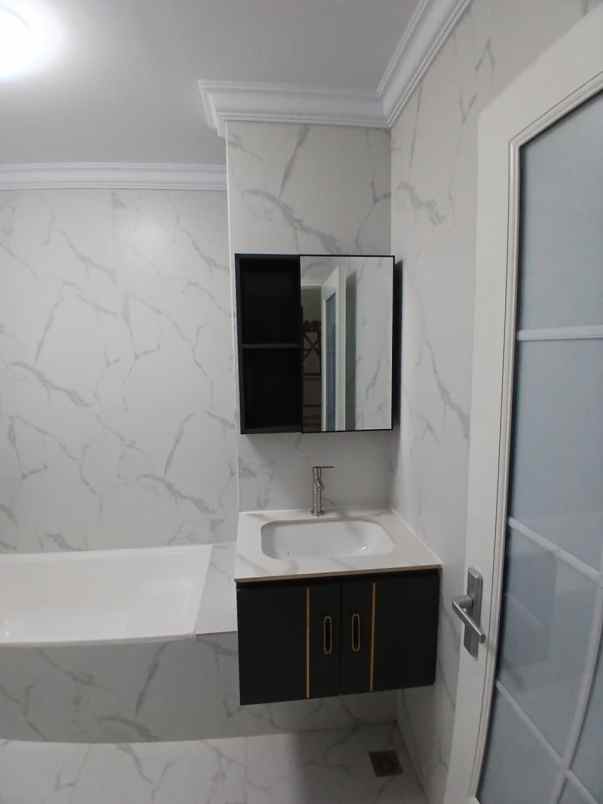 dijual rumah mampang pancoran mas