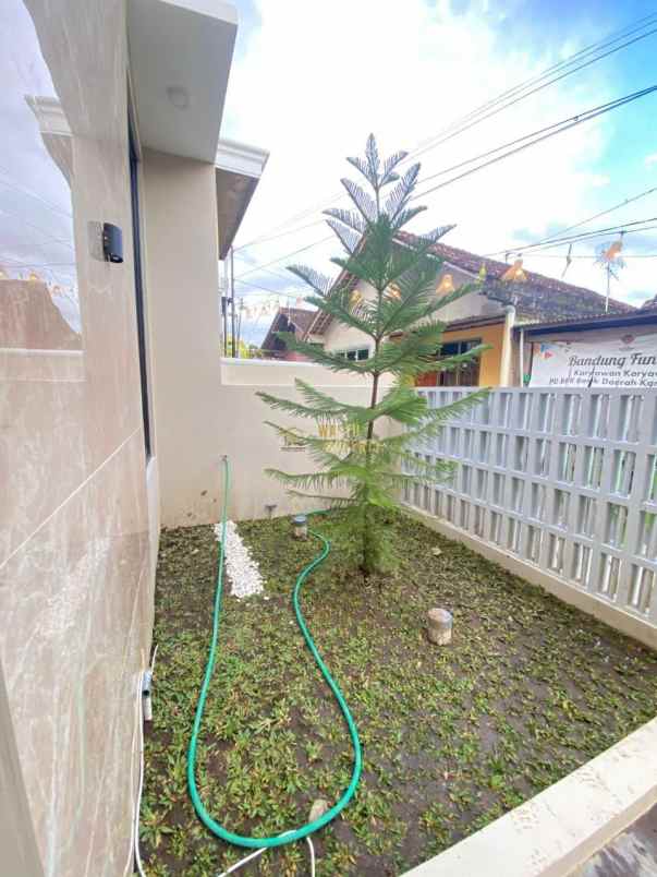 dijual rumah margoluwih seyegan sleman