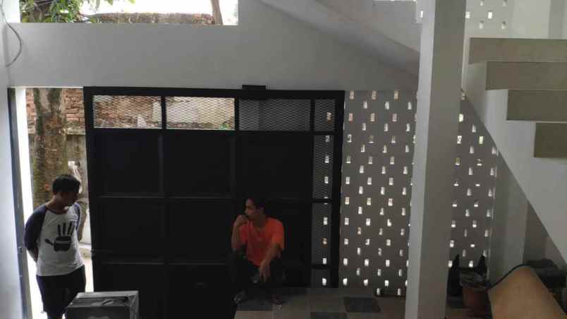 dijual rumah menteng