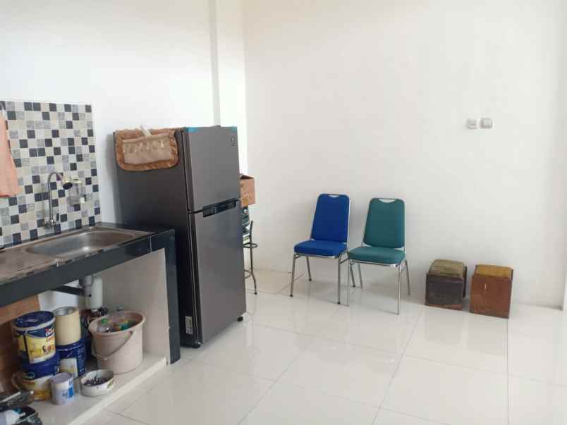 dijual rumah minimalis golden berry menganti gresik