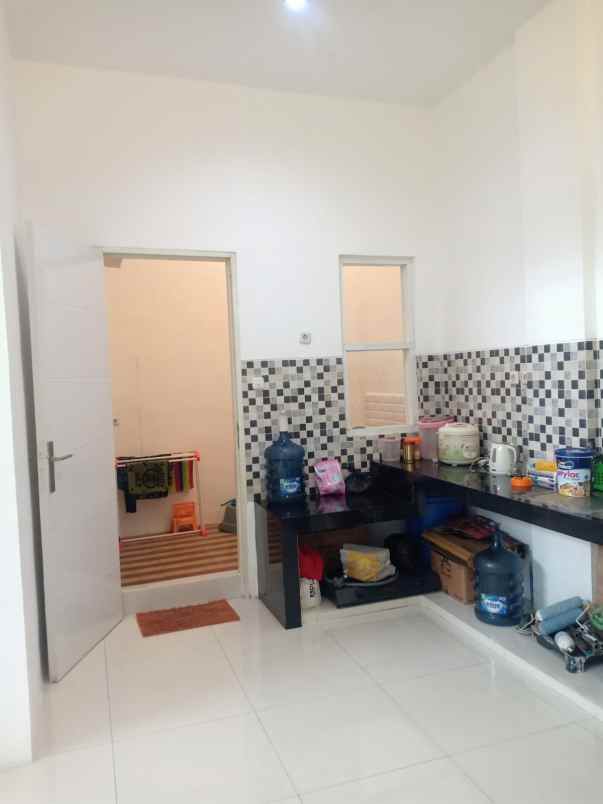 dijual rumah minimalis golden berry menganti gresik