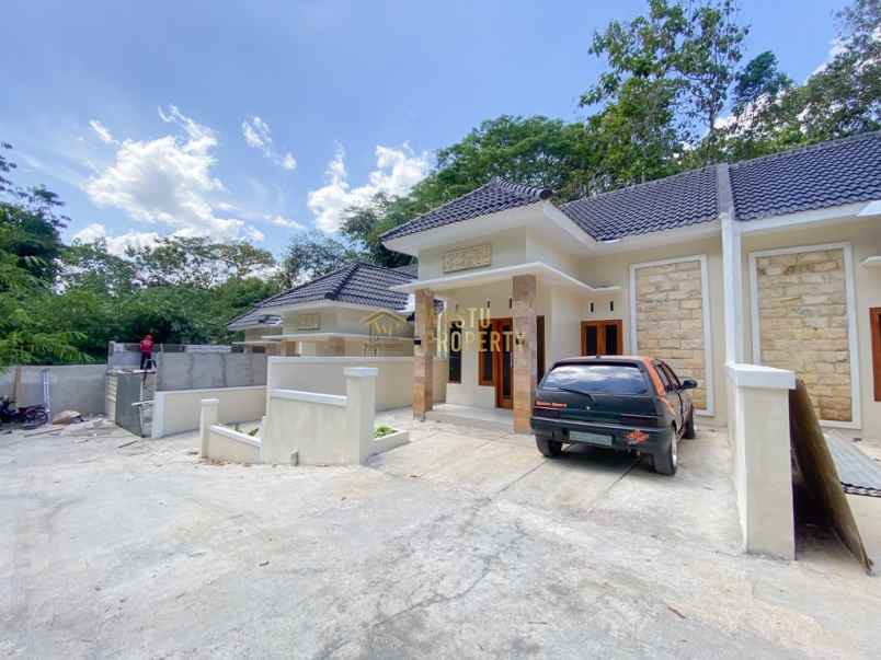 dijual rumah moyudan sleman yogyakarta