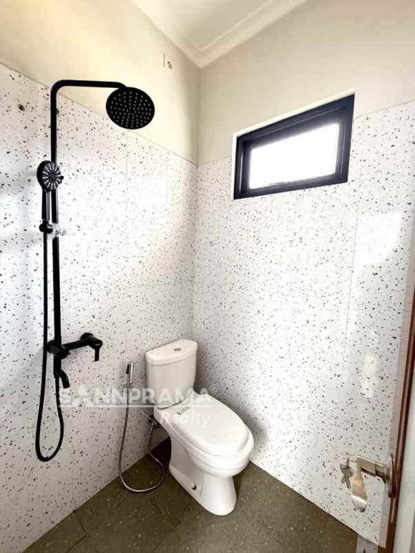 dijual rumah pakansari