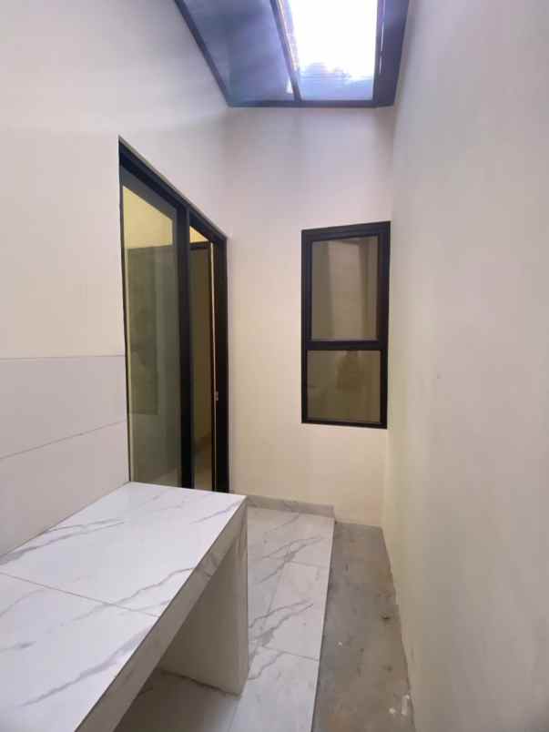 dijual rumah pasir putih sawangan depok