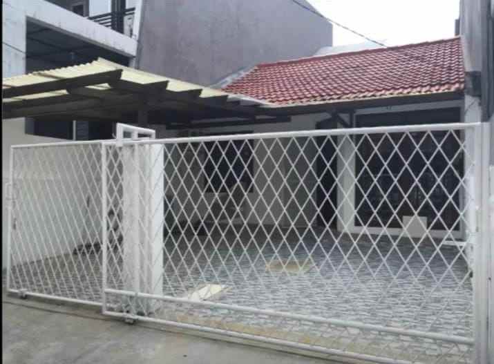dijual rumah pegangsaan indah
