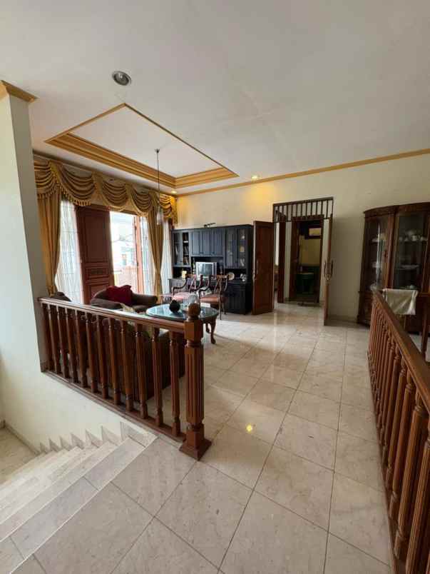 dijual rumah pejaten barat