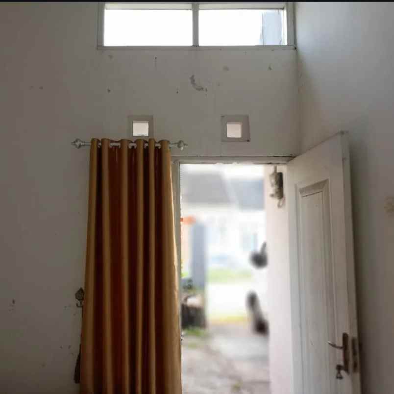 dijual rumah perumahan green residence