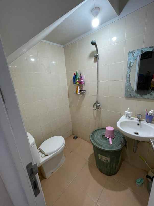 dijual rumah perumahan paradise bsd