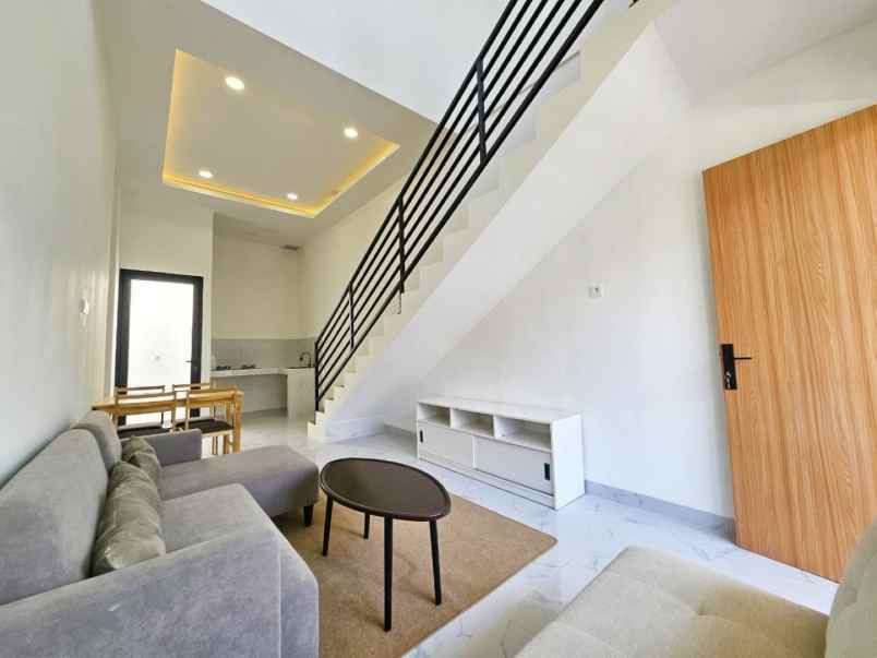 dijual rumah perumahan taman harapan