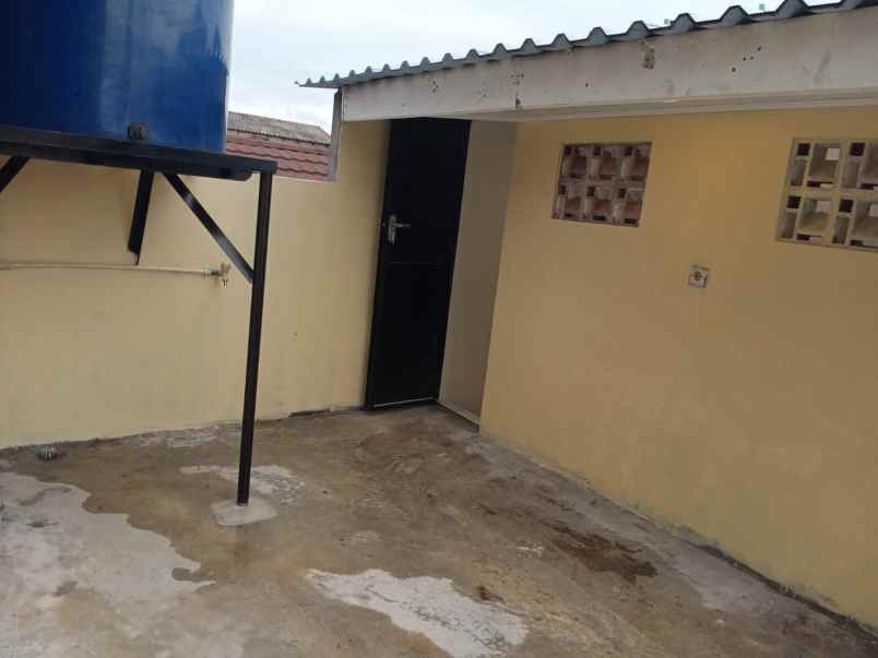 dijual rumah perumnas depok 1