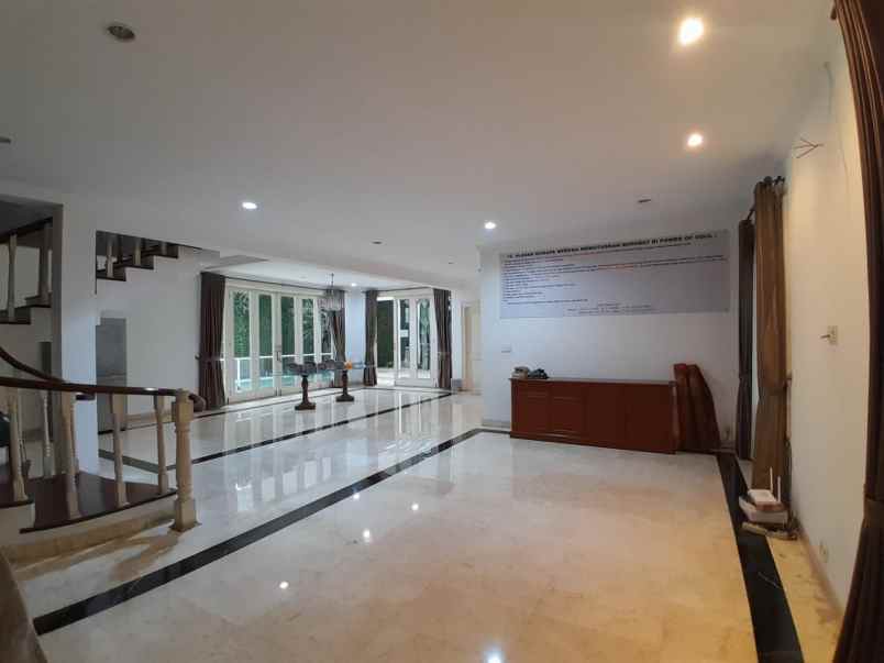 dijual rumah pesanggrahan