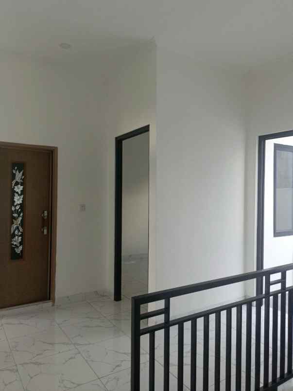 dijual rumah pondok gede bekasi