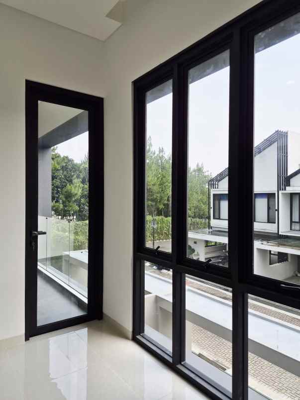 dijual rumah pondok hijau