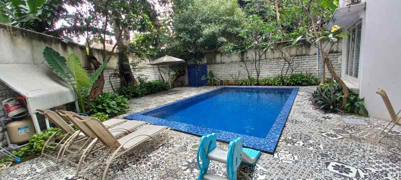 dijual rumah pondok labu