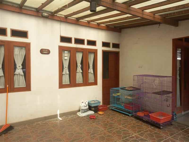 dijual rumah pondok pekayon indah