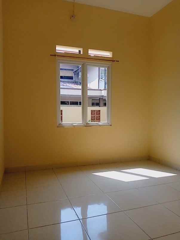 dijual rumah pondok pekayon indah bekasi