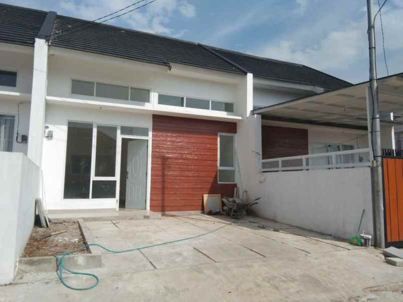 dijual rumah pondok petir depok