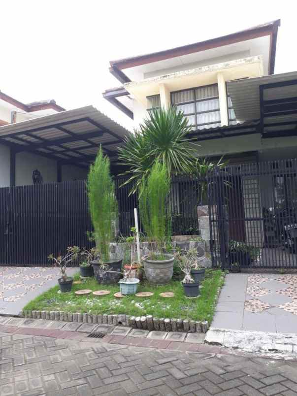 dijual rumah puri surya jaya