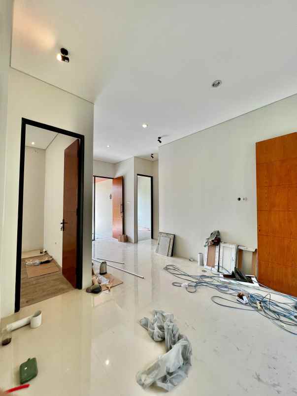 dijual rumah purwomartani kalasan sleman