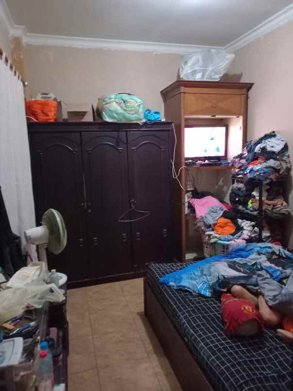 dijual rumah regency melati mas