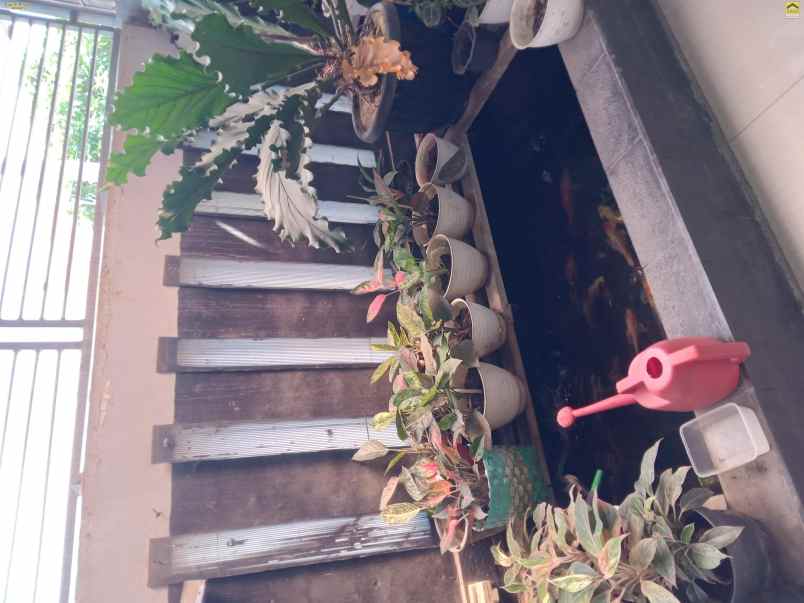 dijual rumah sangkan hurip