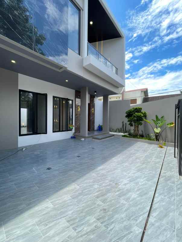 dijual rumah sardonoharjo ngaglik