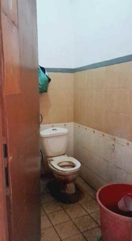 dijual rumah sariwangi