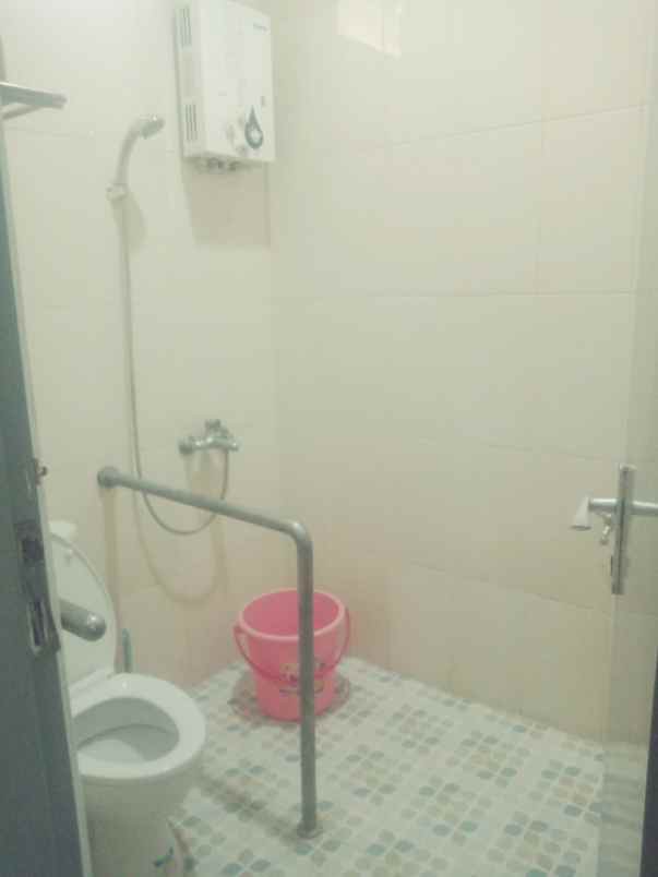 dijual rumah sariwangi