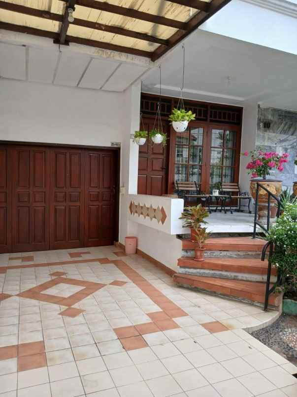 dijual rumah sarono jiwo